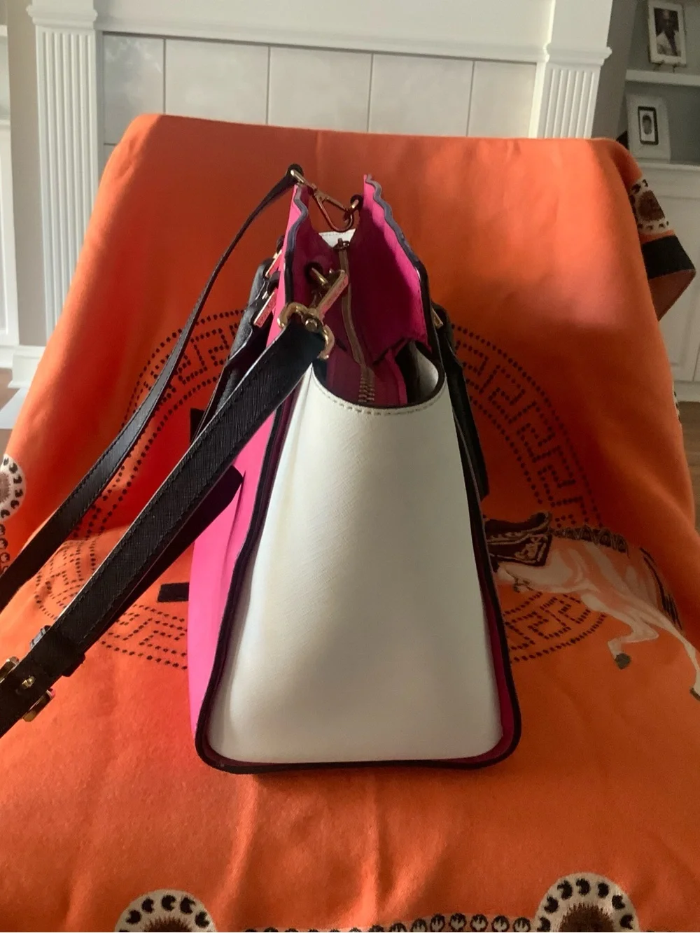 Michael Kors satchel/purse